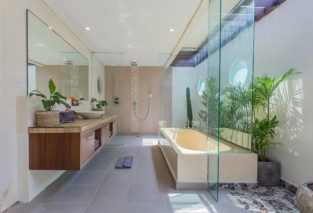 Luxury 4 Bedroom Villa Seminiak Σεμινιάκ