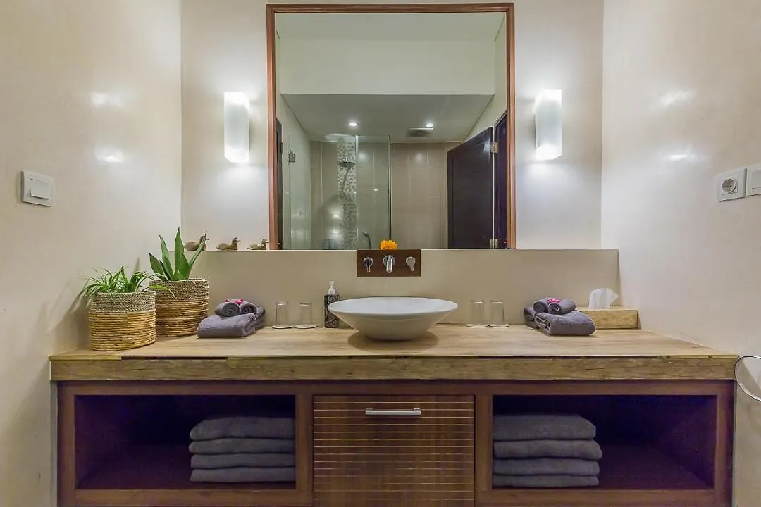 Luxury 4 Bedroom Villa Seminiak Σεμινιάκ Ινδονησία